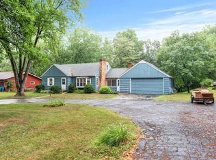 2100 Oakview Ln N, Plymouth, MN 55441
