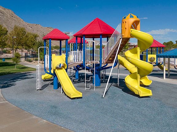 Close to family friendly parks