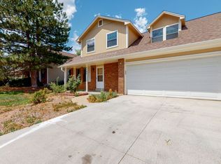 5745 W 2nd Ave, Lakewood, CO 80226
