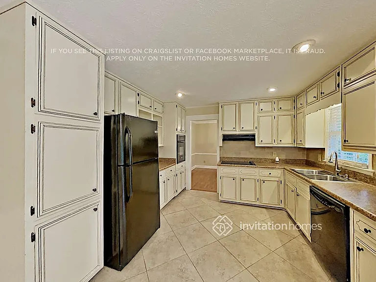 4010 Derby Dr — Photo 8