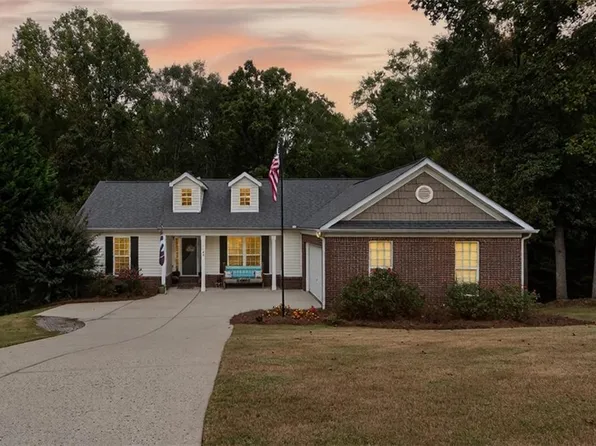 1143 Bradford Park Dr, Auburn, GA 30011