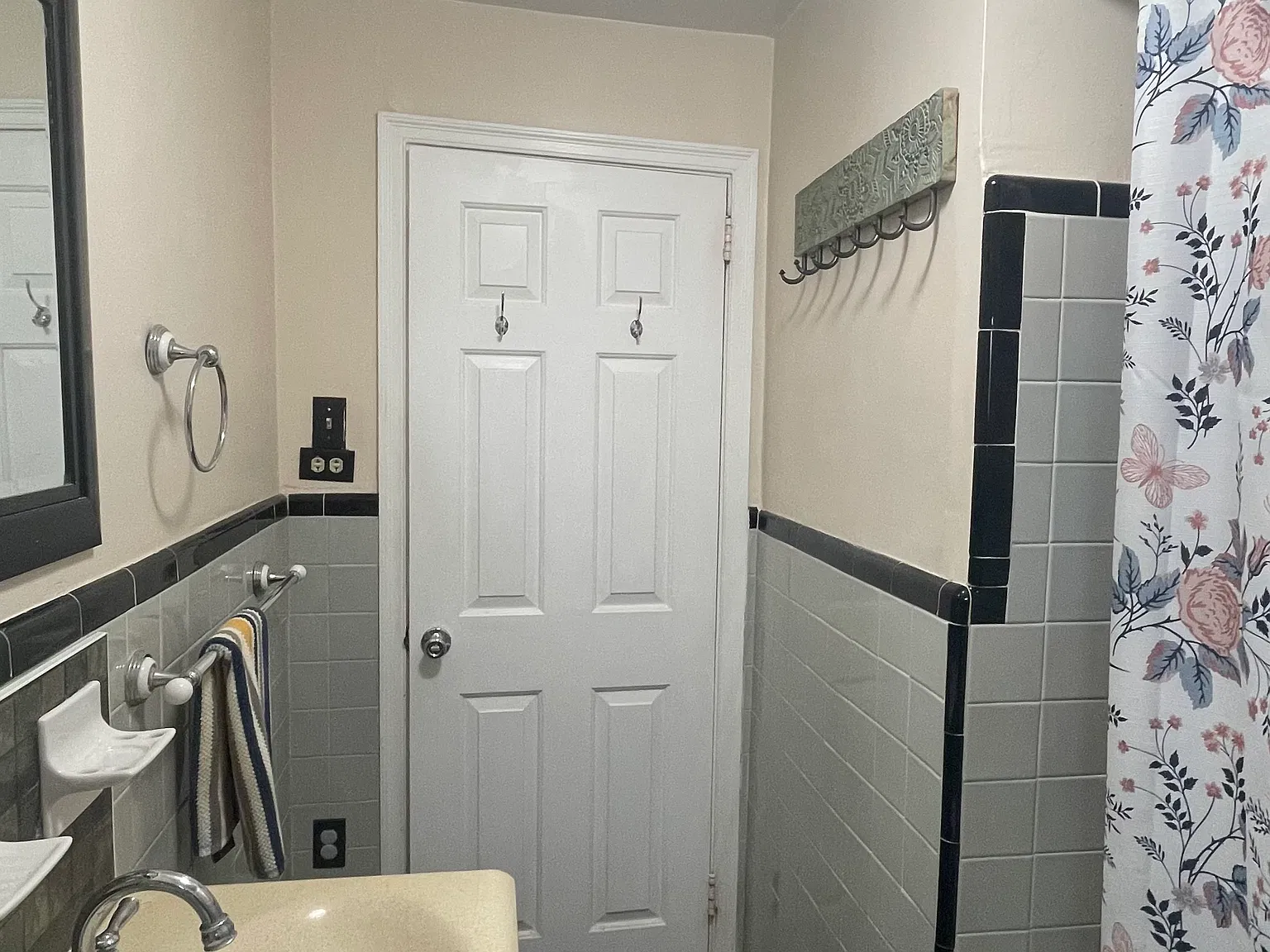 2 bed, 896 sqft, $1,400 — Photo 3