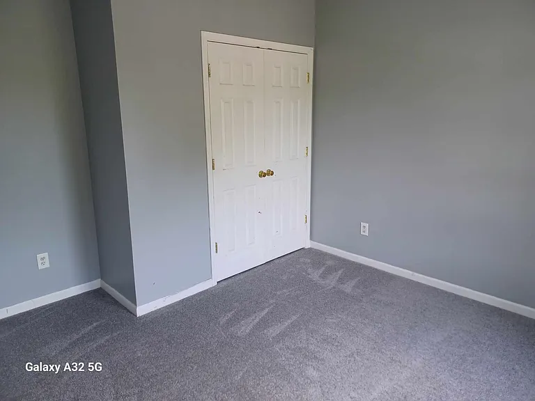 108 Adlett Ln — Photo 32