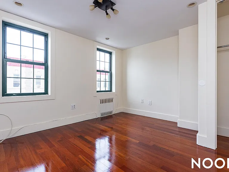 184 Jefferson St #3L — Photo 12
