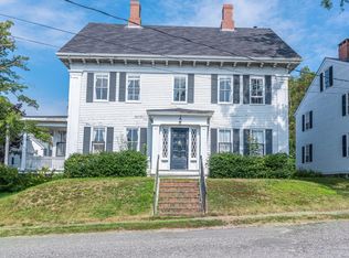 204 Perkins St, Castine, ME 04421