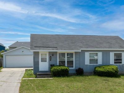 3803 Blue Mound Dr NE, Cedar Rapids, IA, 52402
