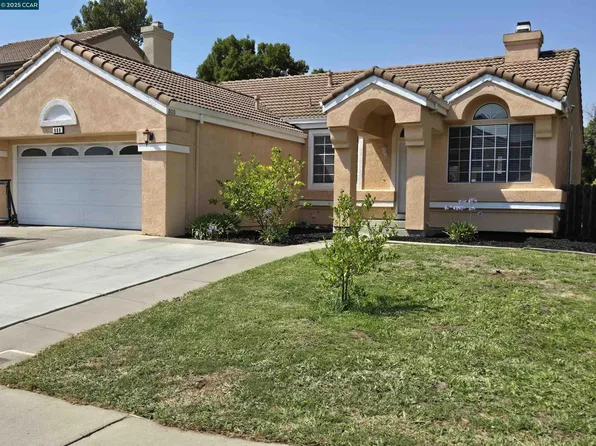 800 Gazebo Ct, Suisun City, CA 94585