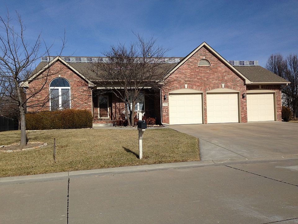 1st image of 3016 Wildwood Way