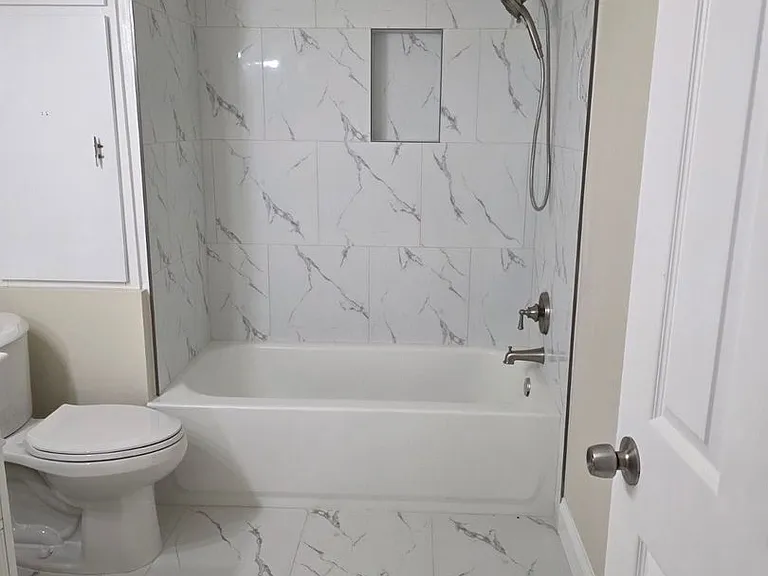 5015 Darlington Rd — Photo 10