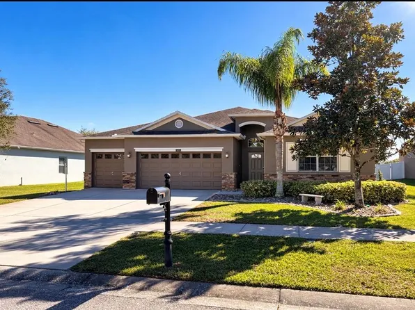 5828 Puzo Pl, Mount Dora, FL 32757