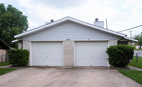 2112 Hinkle Ave Photo 1