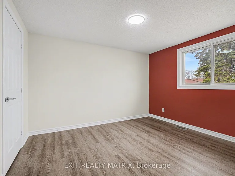 1468 Heatherington Rd #B — Photo 15