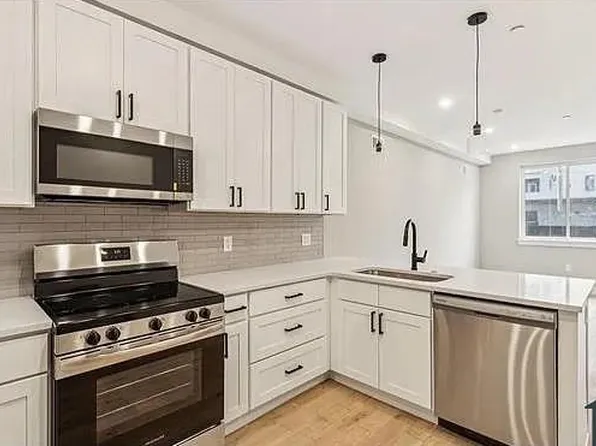 1808 E Hagert St #1, Philadelphia, PA 19125