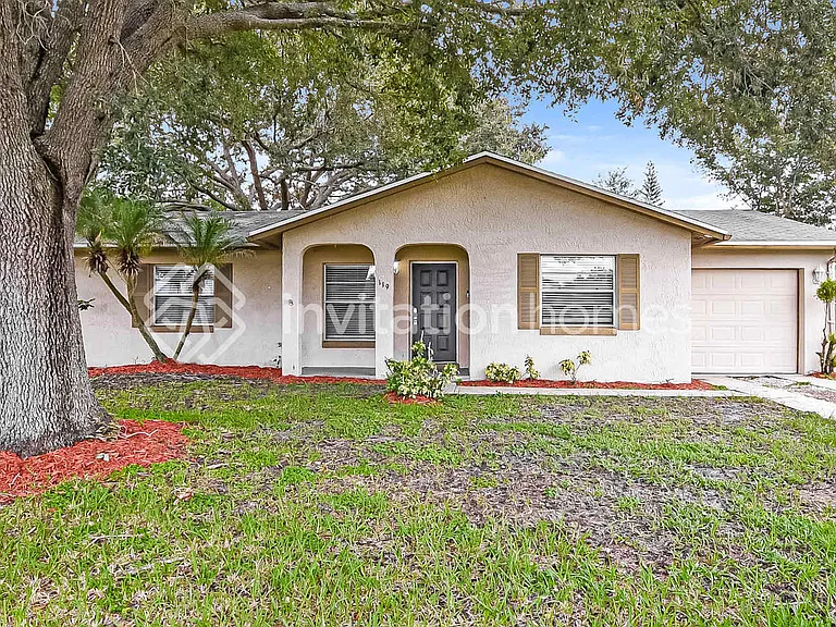 119 Oaxaca Ln — Photo 1
