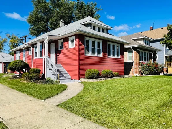 160 S 21st Ave, Maywood, IL 60153