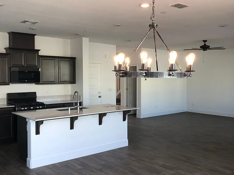 2455 Explorador Dr — Photo 2
