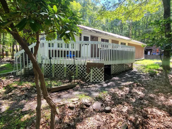 66 Winding Way, Albrightsville, PA 18210