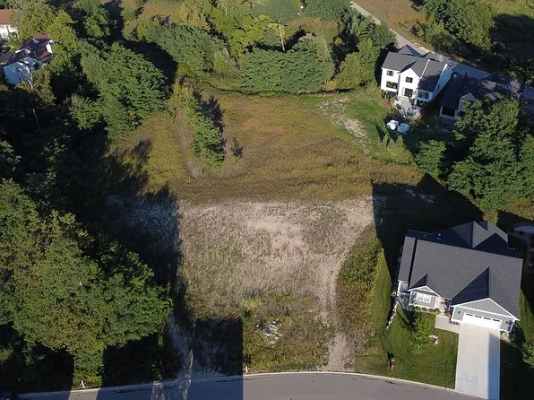 11630 Whittington St, Traverse City, MI 49684