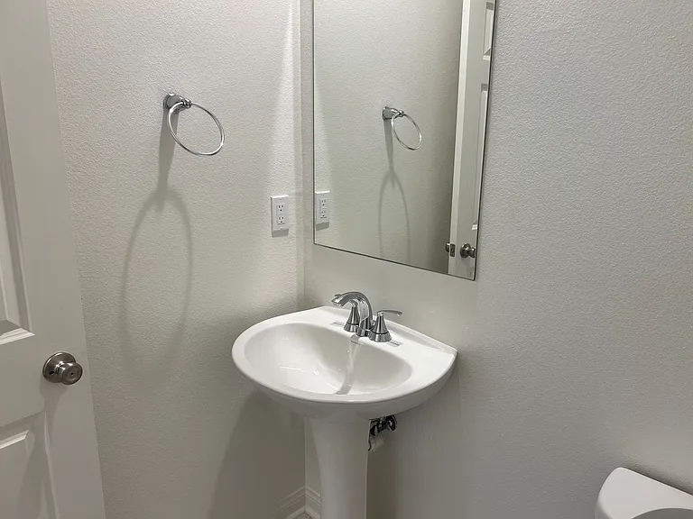 315 Liberty Way — Photo 18
