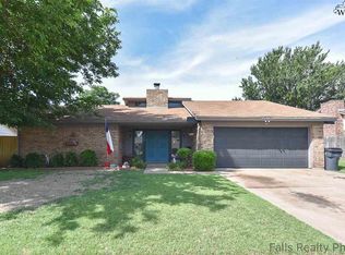 4602 Misty Valley E, Wichita Falls, TX 76310