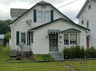 722 Jackson Ave, Huntington, WV 25704