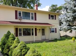 1899 Mark Ave, Elgin, IL 60123