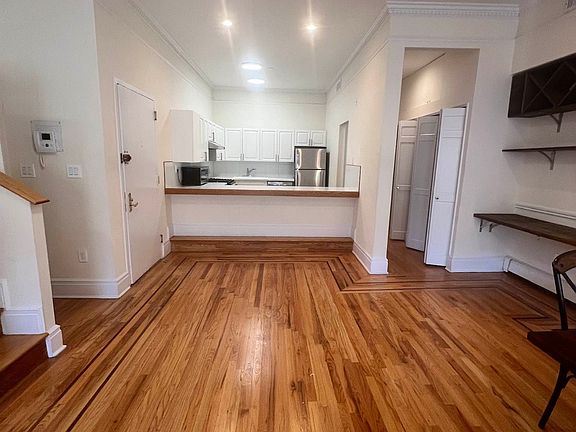 4th image of 243 W 14th St APT 3F