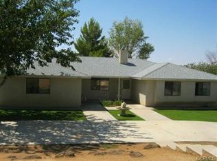 23477 South Rd, Apple Valley, CA 92307