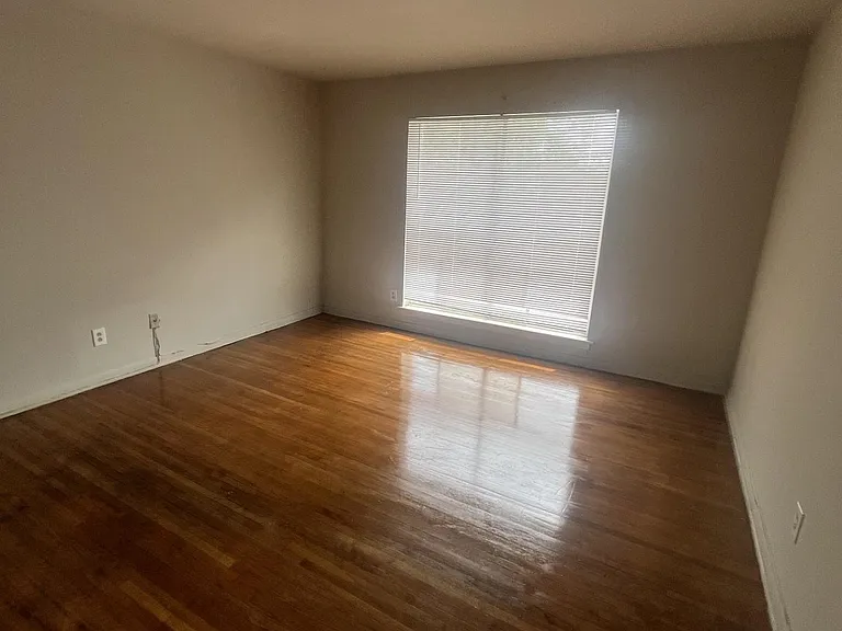 2637 Pike Rd #K — Photo 6
