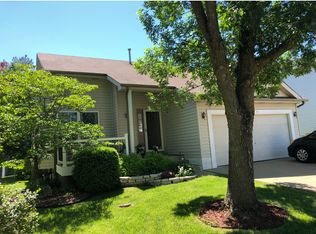 5736 Sundesert Cir, Saint Louis, MO 63129