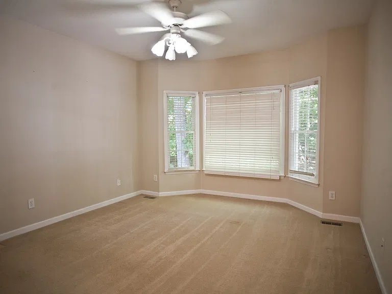 102 Chesapeake Way — Photo 14