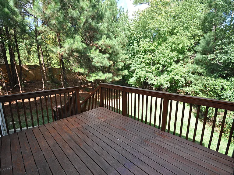 117 Tiverton Woods Dr — Photo 37