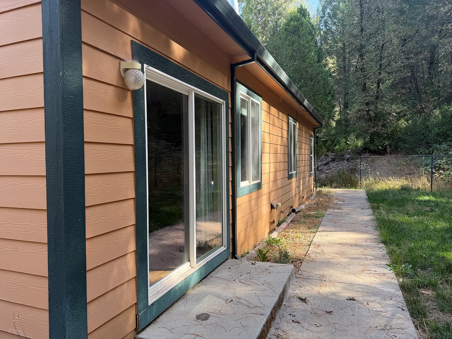 Lost Lake Rd, Grass Valley — Photo 2