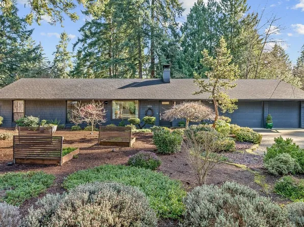18914 Longfellow Ave, Lake Oswego, OR 97035