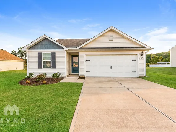 167 Royal Meadow Dr, Angier, NC 27501