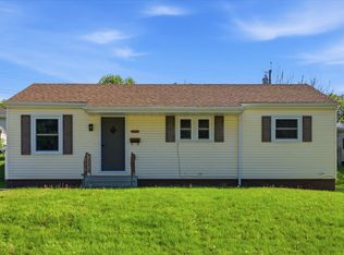 2935 Van Buren St, Dubuque, IA 52001