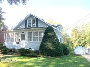 120 N Bailey Ave, Freeport, IL 61032