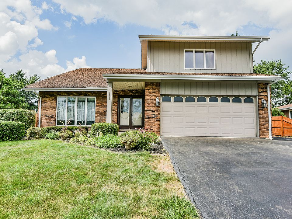 1st image of 13638 W Dublin Dr
