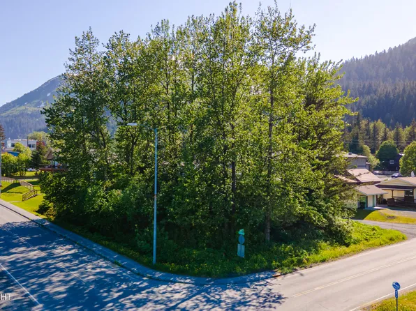 711 4th Ave, Seward, AK 99664