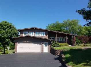 504 Betsinger Rd, Sherrill, NY 13461