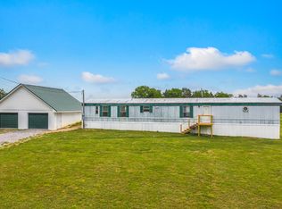 558 Phillips Town Rd, Bulls Gap, TN 37711