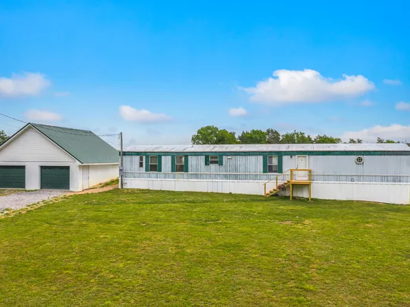 558 Phillips Town Rd, Bulls Gap, TN 37711