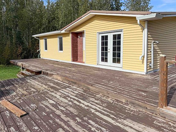 3rd image of 812 McAfee Dr