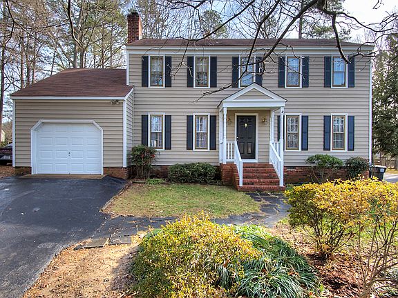 2nd image of 813 Gordon School Pl