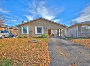 3810 Orlando Dr, Niagara Falls, ON L2J4B7