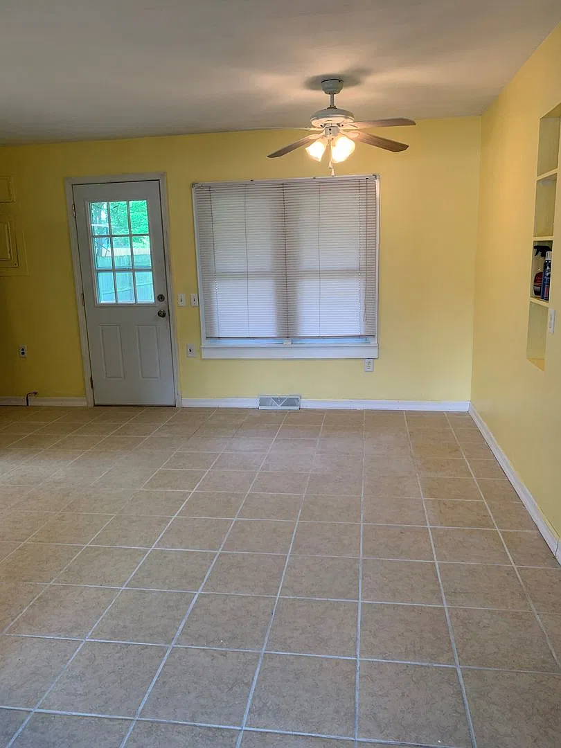 7586-SF-E4 — Photo 4