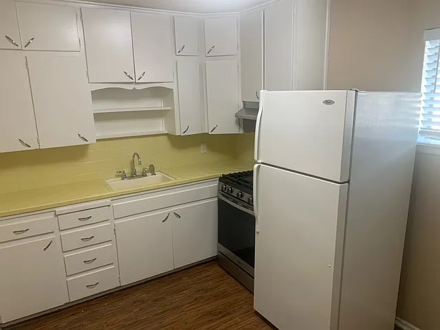 1802 Scripture St #23