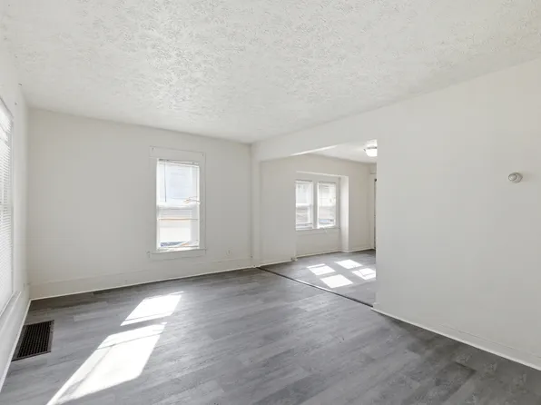 2168 11th St SW, Akron, OH 44314