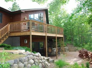 9858 Clearview Ct, Hazelhurst, WI 54531