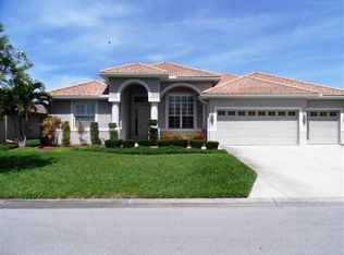 9825 Mar Largo Cir, Fort Myers, FL 33919